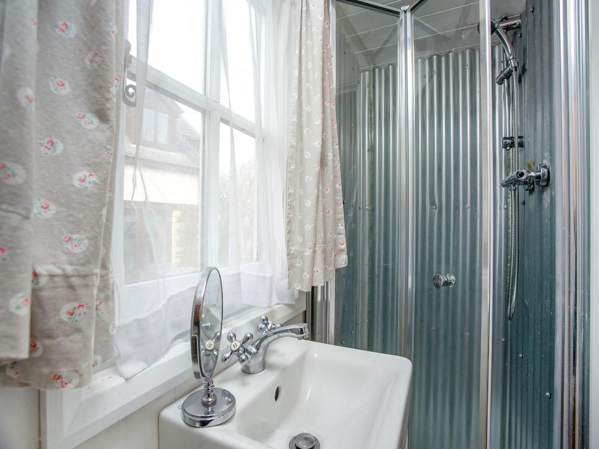 Candles Cottage Cubert Екстер'єр фото